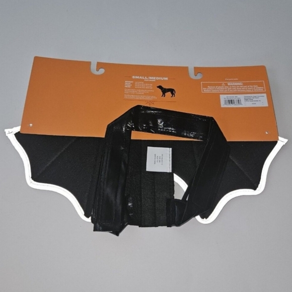 NWT Reflective Bat Wings Halloween Costume Accessory Hyde & Eek Dog Small/Medium - Picture 5 of 8
